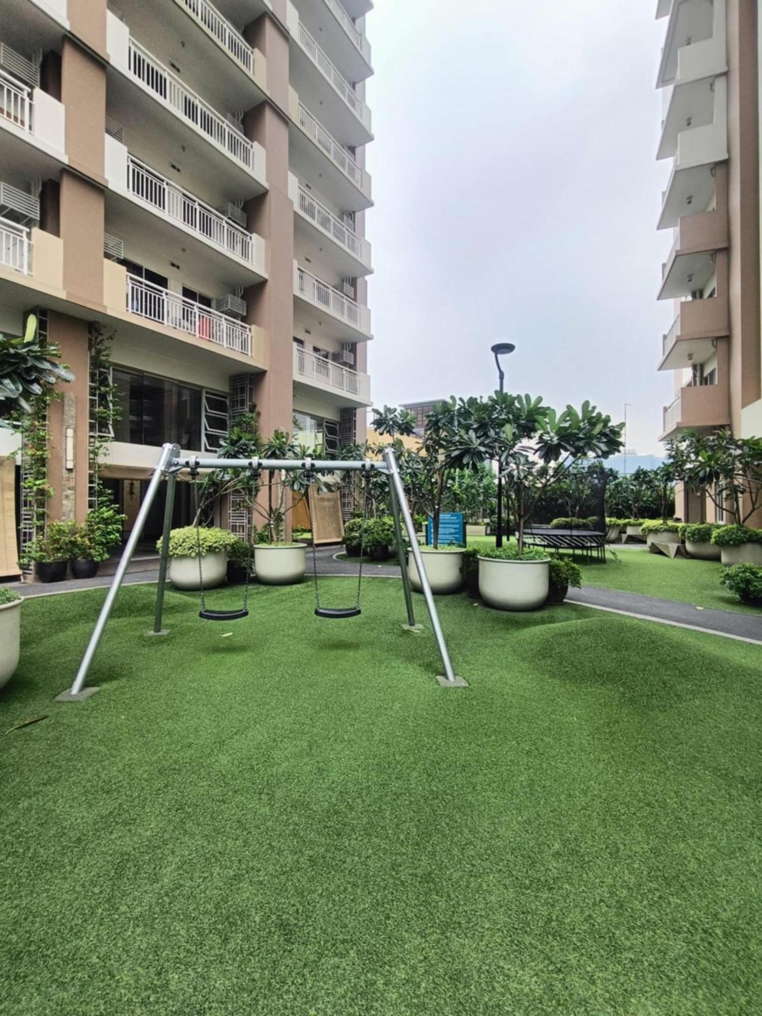 Апарт отель Infina Towers Кесон-Сити Экстерьер фото